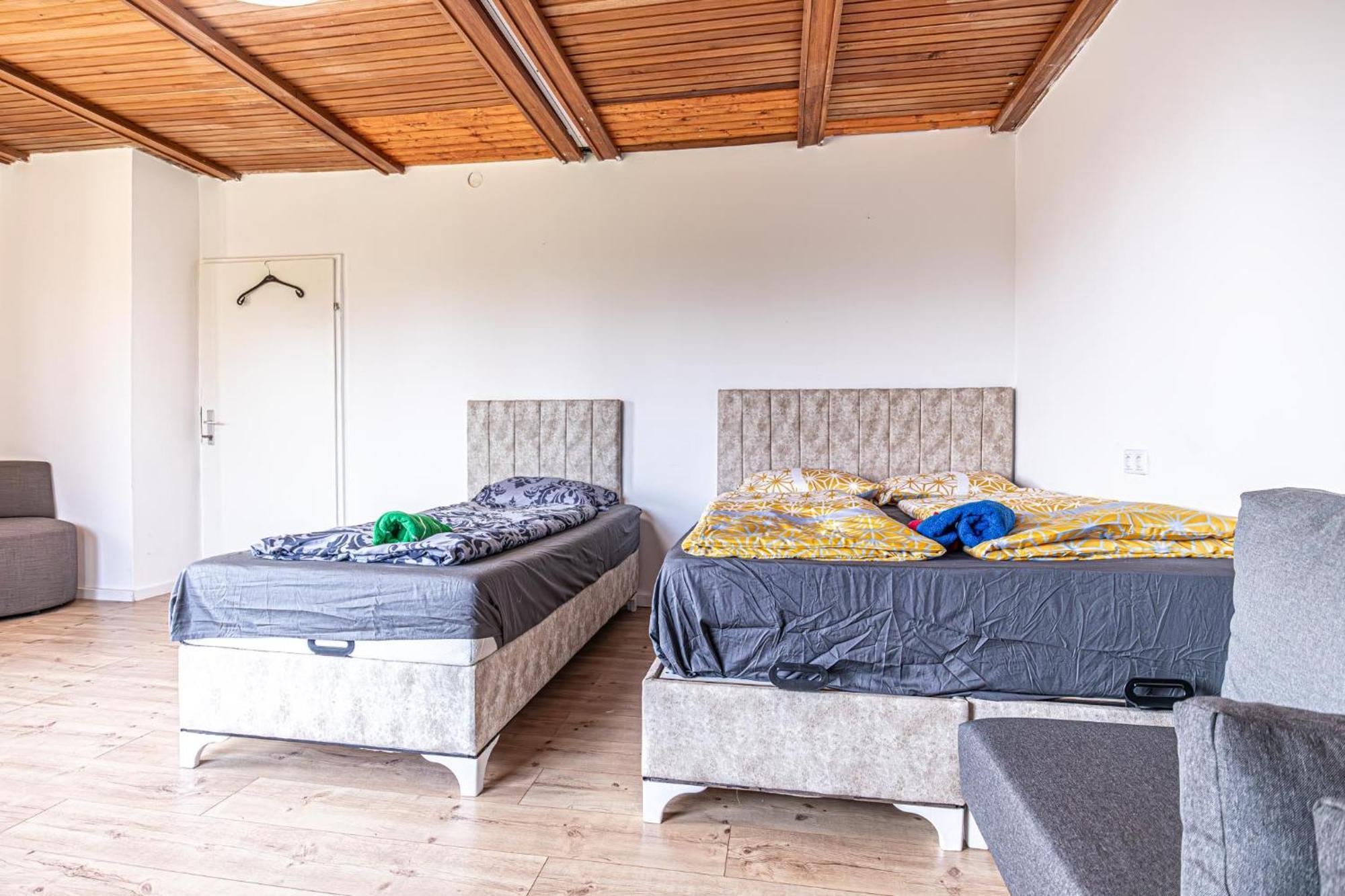 Comfy Rooms In Shared Villa With Terrace And Garden Viena Exterior foto