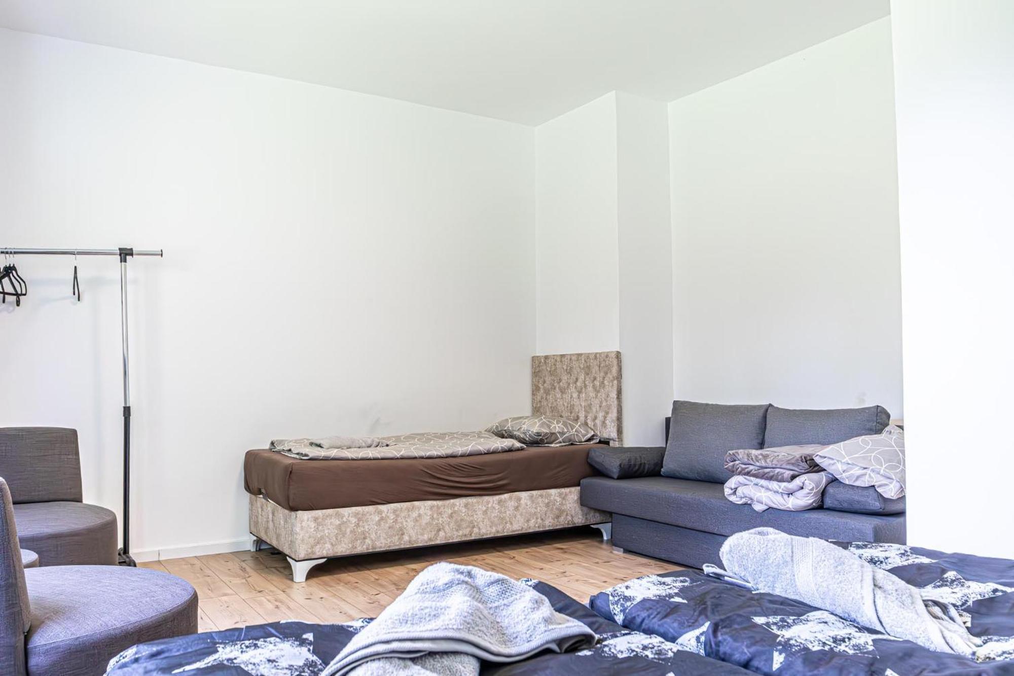 Comfy Rooms In Shared Villa With Terrace And Garden Viena Exterior foto