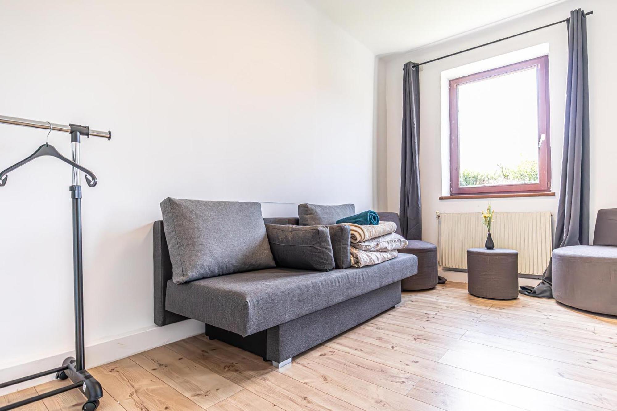 Comfy Rooms In Shared Villa With Terrace And Garden Viena Exterior foto