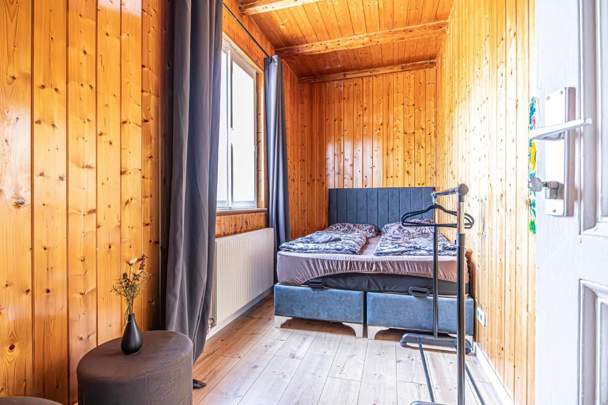 Comfy Rooms In Shared Villa With Terrace And Garden Viena Exterior foto