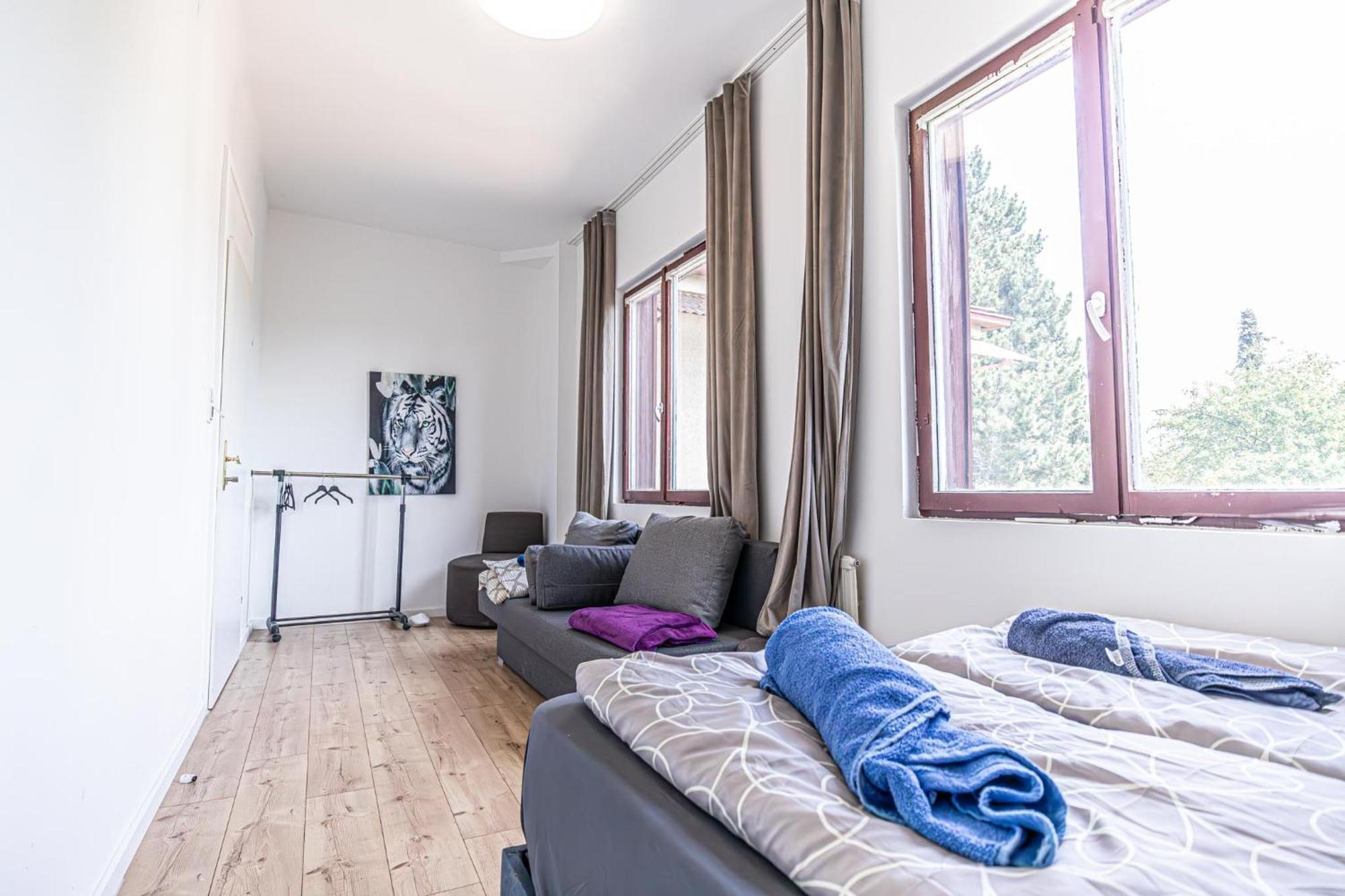 Comfy Rooms In Shared Villa With Terrace And Garden Viena Exterior foto